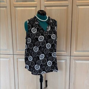 LOFT Black and White Floral Top